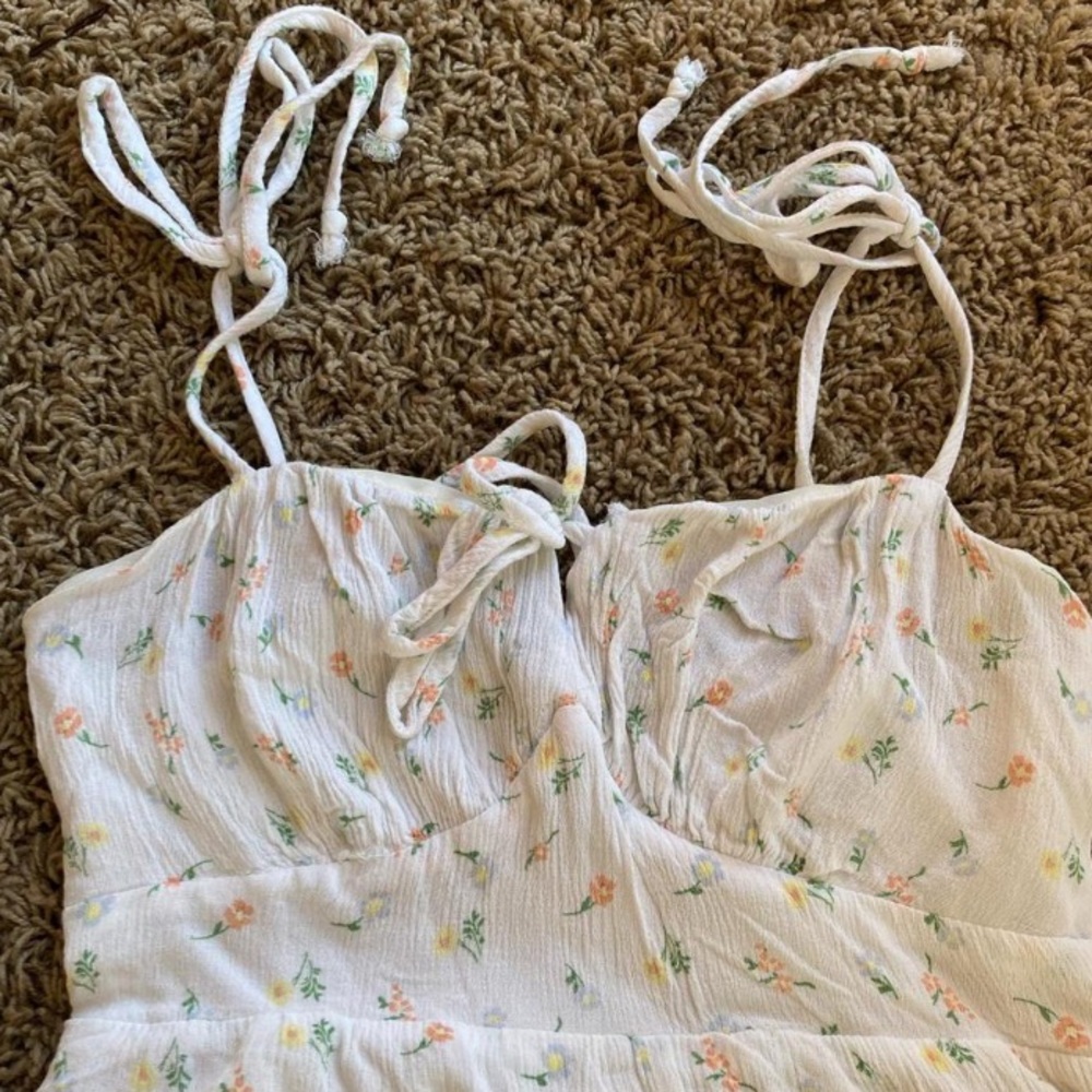 Simple cottage core floral ROMPER